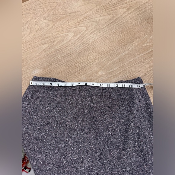 Jones New York wool blend plum flounce midi skirt size 10 - Picture 5 of 6
